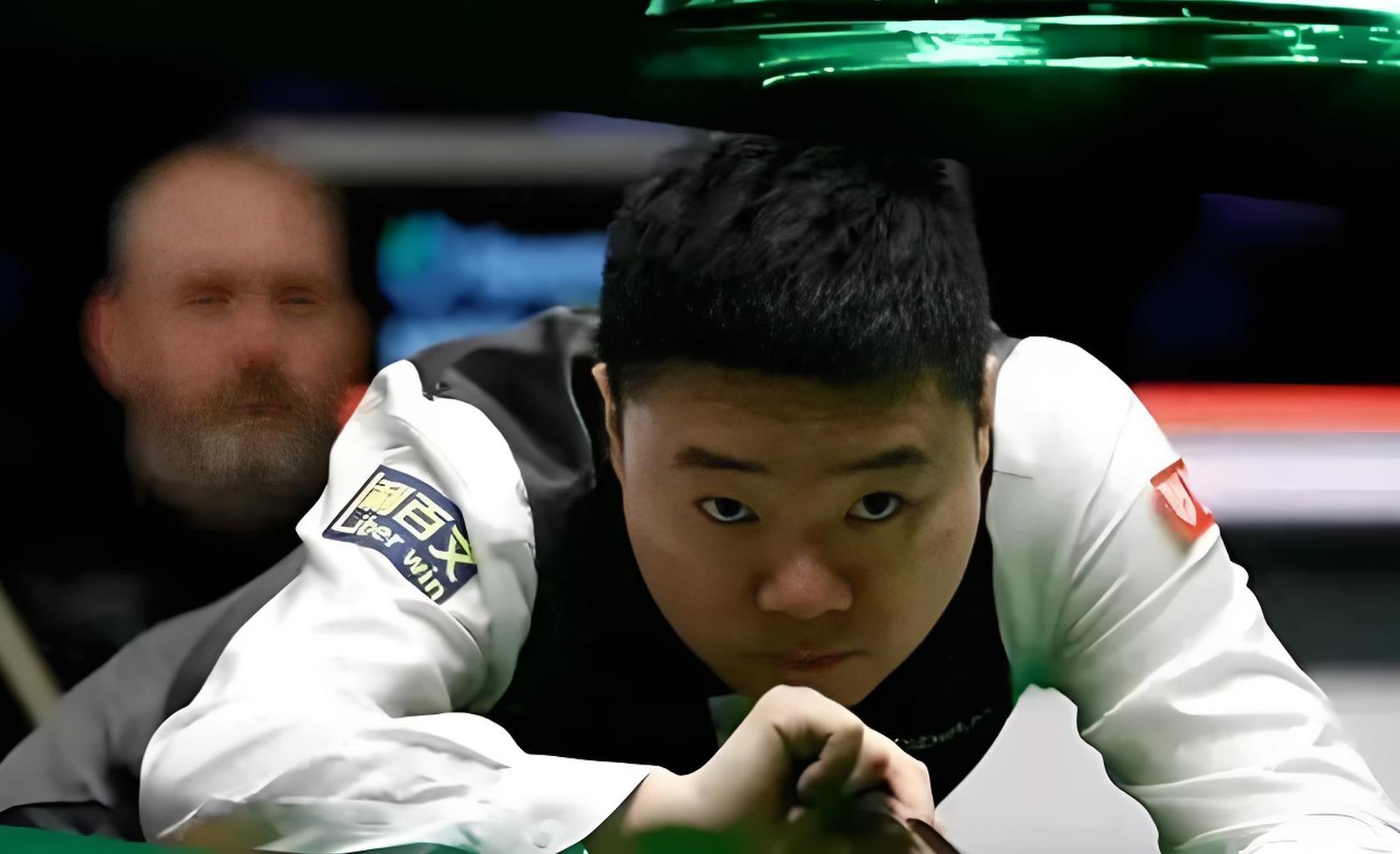 九游官网-包含国米压哨绝杀丁俊晖，全场沸腾！经典一战再现传奇的词条