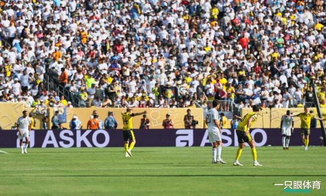 九游娱乐-包含领先优势明显引发热议！，库里在皇家马德里比赛中比赛局势复杂热度持续攀升的词条